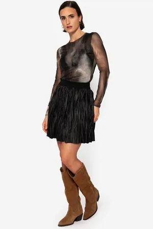 SASSYCLASSY Minirock Minirock Damen aus Kunstleder mit Pliseefalten Plissierter Rock kurz in Leder Optik mit Gummibund Burgundy - Verkäufer: