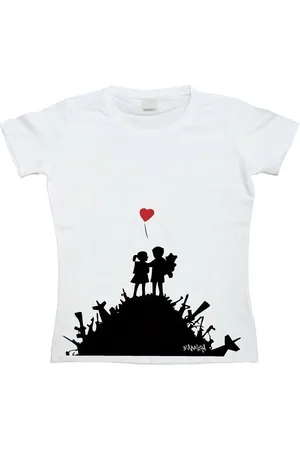 Banksy T-Shirt Finally Girly T-Shirt - Verkäufer: 247Group GmbH