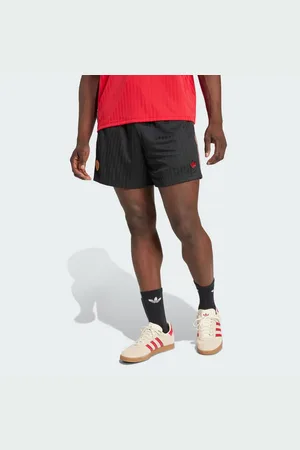 adidas Shorts MANCHESTER UNITED TERRACE ICONS SHORTS - Verkäufer: adidas AG