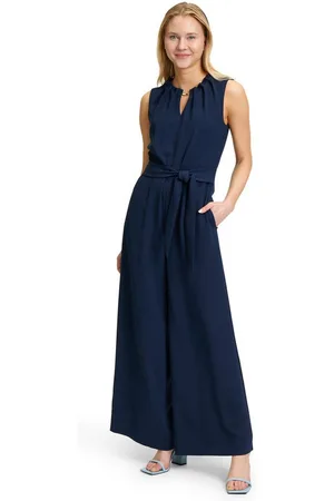 Betty & Co Overall Betty & Co Jumpsuit ohne Arm (1-tlg) Falten