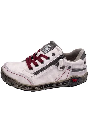 Mustang Slipper - Verkäufer: Schuh-Laden