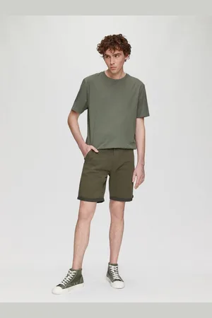 QS by s.Oliver Cargoshorts Chino-Shorts aus Baumwolle mit fixiertem Umschlag - Verkäufer: s.Oliver