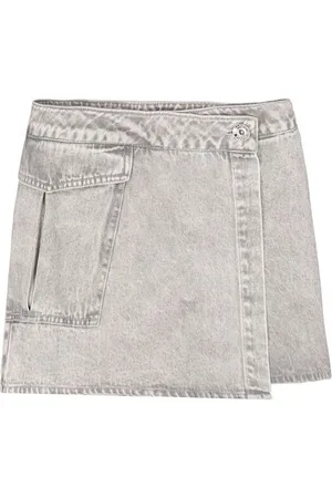 Garcia Shorts - Verkäufer: Gutbrod Modehaus GmbH & Co. KG