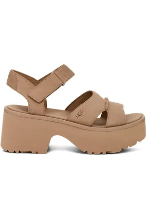 UGG NEW HEIGHTS ANKLE STRAP Plateausandaletten, Keilsandalette, Plateauschuh mit praktischem Klettverschluss