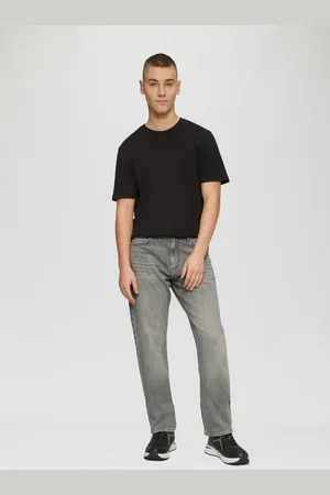 QS by s.Oliver Stoffhose Jeans Pete / Regular Fit / Mid Rise / Straight Leg Waschung - Verkäufer: s.Oliver