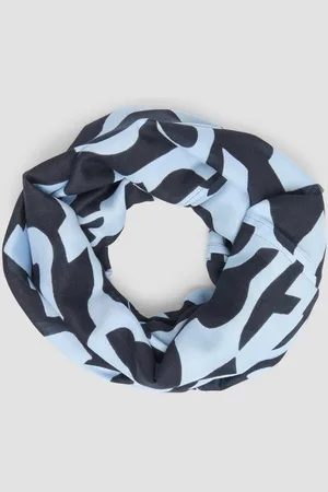 QS by s.Oliver Halstuch Loop-Schal aus Viskose mit All-over-Print, Artwork - Verkäufer: