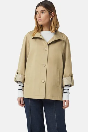 Comma, Kurzjacke Jacke in A-Shape mit Ärmel-Aufschlag - Verkäufer: s.Oliver