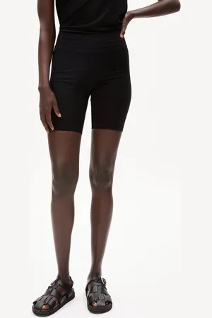 Armedangels Shorts NEDAA LITAA Damen Shorts aus Bio-Baumwoll Mix (1-tlg., Fitted) Shorts aus Bio-Baumwoll Mix - Verkäufer: