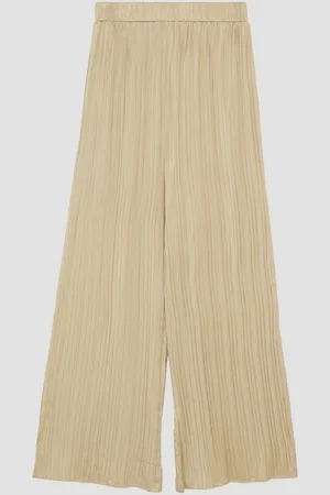 QS by s.Oliver Stoffhose Plissierte Wide-Leg-Hose mit hohem Bund - Verkäufer: