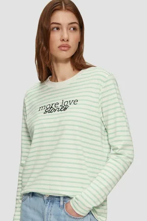 QS by s.Oliver Langarmshirt Gestreiftes Langarmshirt im Relaxed Fit mit Artwork Artwork - Verkäufer: