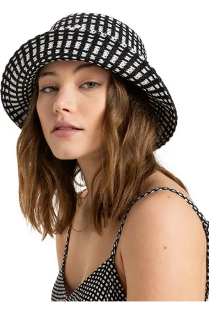 Roxy Wendehut Big Swell