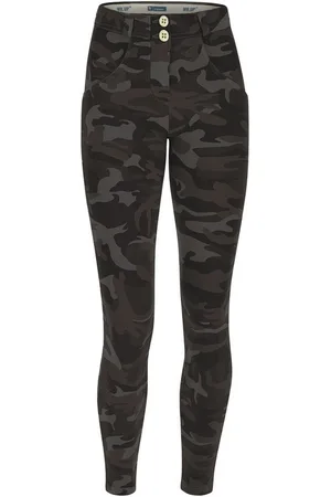 Freddy 7/8-Hose WRUP REGULAR SUPERSKINNY 7/8 mit All-Over-Camouflage-Muster