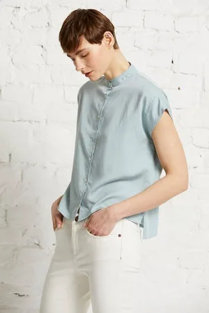 Wunderwerk Kurzarmbluse TENCEL square stand collar - Verkäufer: