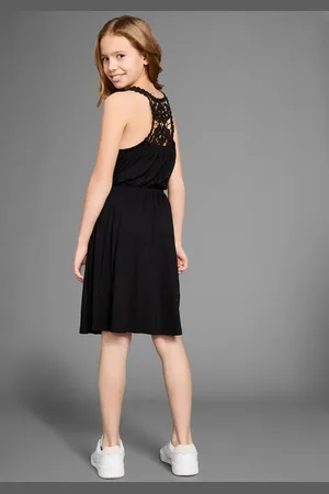 Kidsworld Jerseykleid mit aufwendiger Spitze im Rücken Weich fallendes Viskosekleid