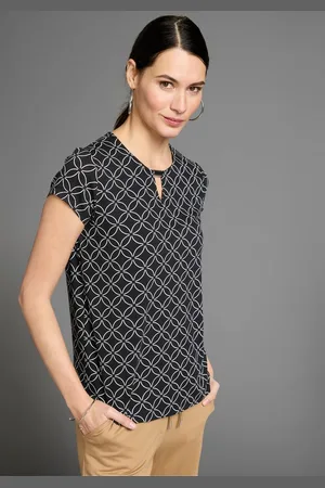 Daniel Hechter Kurzarmshirt mit Zierdetail und Alloverprint