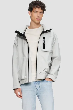 QS by s.Oliver Allwetterjacke Wasserdichte Kapuzenjacke mit reflektierendem Detail Tape - Verkäufer: