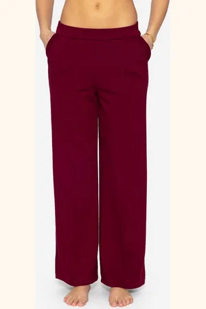 SASSYCLASSY Stoffhose Softe Jogginghose Damen mit Ziernaht Details Lockere Sweathose mit Biese in Weitbeine Gummibund Braun Burgundy - Verkäufer: