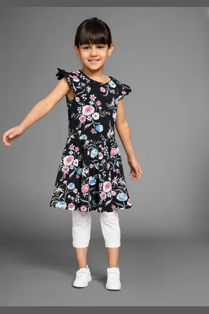 Kidsworld Jerseykleid Shirtkleid im trendigen Allover-Muster mit Flügelärmeln