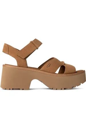 UGG NEW HEIGHTS ANKLE STRAP Plateausandaletten, Keilsandalette, Plateauschuh mit praktischem Klettverschluss