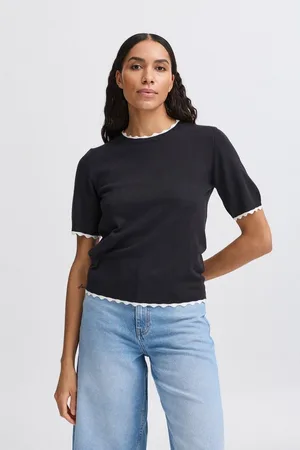 B YOUNG Rundhalsshirt BYOMANJA elegantes T-Shirt mit gewellter Kante - Verkäufer: meinemarkenmode