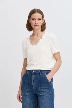 B YOUNG Rundhalsshirt BYSTEPHANIE modisches T-Shirt mit Mäusezähnchenborte - Verkäufer: meinemarkenmode