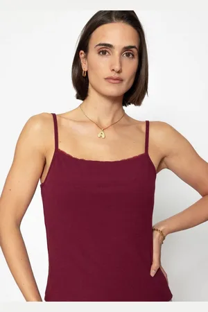SASSYCLASSY T-Shirt Strick-Top Damen mit Spitze am Rundhalsausschnitt Trägertop in Rippstruktur mit schmeichelndem Passform Schwarz Weiß - Verkäufer: