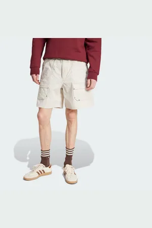 adidas Shorts PREMIUM ESSENTIALS UTILITY CARGOSHORTS - Verkäufer: adidas AG