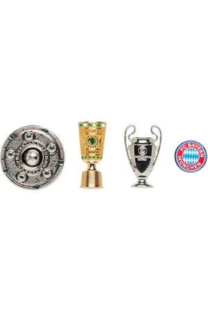 FC BAYERN Button Pin Erfolge 4er-Set - Verkäufer: 247Group GmbH