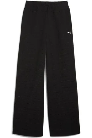 PUMA Sporthose Q4 STUDIO TEXTURED HW PANT BLACK - Verkäufer: Schuhe und Sport Klausmann