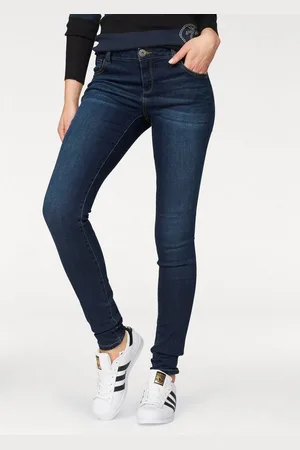 ARIZONA Skinny-fit-Jeans Ultra-Stretch extra-enger Beinverlauf, normale Leibhöhe, mit Eingrifftaschen