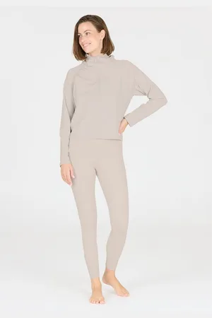 Athlecia Trainingstights Aliya im stretchy Design mit flachen Nähten