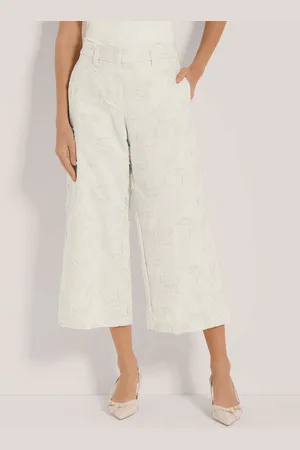 Madeleine Culotte Weite Bügelfaltenhose mit Stickerei - Verkäufer: Premio Fashion GmbH
