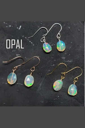 Golden Paar Ohrhaken Äthiopische Welo Opal Ohrring, Zart elegant Ohrhaken, Geschenk für Sie - Verkäufer: Touch GmbH