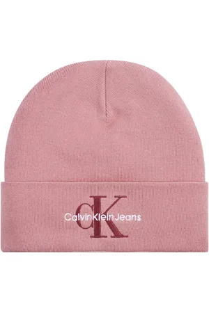 Calvin Klein Beanie MONO LOGO EMBRO BEANIE mit Logostickerei