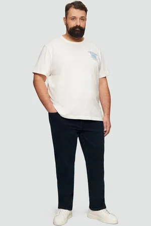 QS by s.Oliver Stoffhose Jeans Casby / Relaxed Fit / Mid Rise / Straight Leg - Verkäufer: