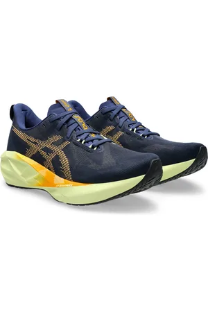 Asics NOVABLAST 5 Laufschuh