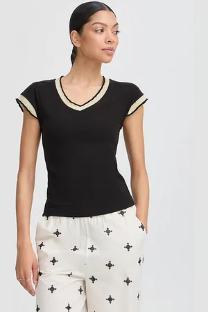 B YOUNG V-Shirt BYRYA Casual T-shirt - Verkäufer: meinemarkenmode