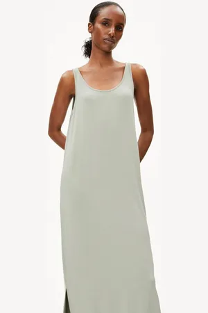 Armedangels Maxikleid MAELIAA SOLID Damen (1-tlg) Jerseykleid aus LENZING™ ECOVERO™ Viskose Mix - Verkäufer: