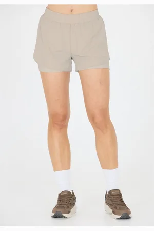 Endurance Shorts Val im funktionalen 2-in-1-Design