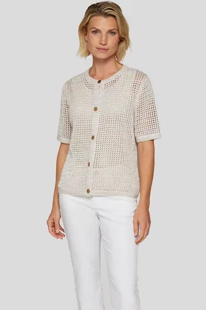 Rabe Strickjacke kurzarm, mit Loch-Struktur und Knopfverschluss