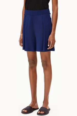 Armedangels Shorts AAREZU Damen (1-tlg., Relaxed Fit) Shorts aus LENZING™ ECOVERO™ Viskose Mix - Verkäufer: