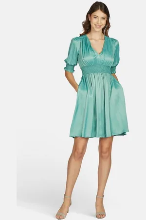 Kleo Abendkleid (1-tlg) elegant schimmernder Viskose-Satin - Verkäufer: GUTEMARKEN