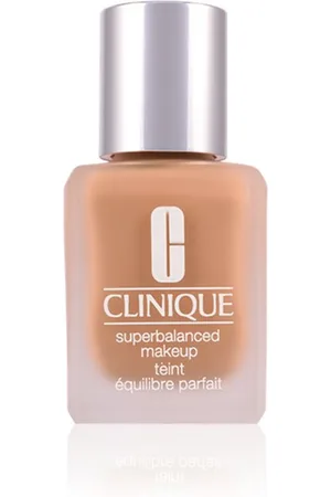 Clinique Foundation - Verkäufer: Ageon