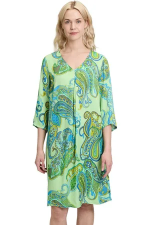 Betty Barclay Sommerkleid Sommerkleid mit V-Ausschnitt Form