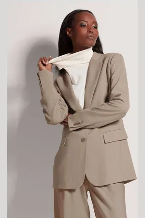 Madeleine Kurzblazer Einreihiger Blazer mit Stretchanteil - Verkäufer: Premio Fashion GmbH