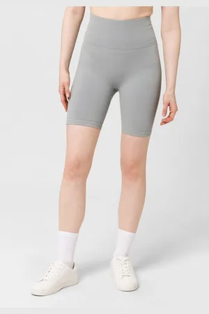 Les Lunes Shorts FORM Short Leggings Rib Seamless Seamless Athleisure Radler Shorts mit gerippter Struktur - Verkäufer: GoJungo GmbH