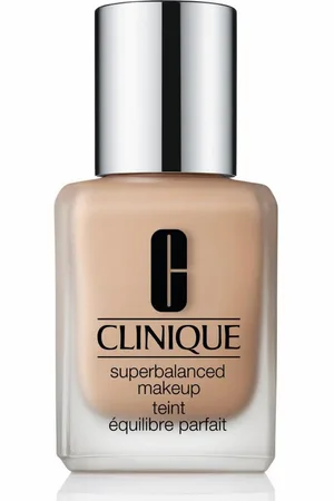 Clinique Foundation Superbalanced Makeup - Verkäufer: Luxus Parfümerie