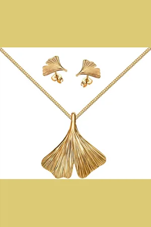 JEVELION Schmuckset Anhänger Ginkgo - Blatt mit 2x Ohrstecker 750 Gold - Made in Germany (Goldanhänger + Gold-Ohrschmuck, für Damen und Mädchen), Mit Kette vergoldet- Länge wählbar 36 - 70 cm oder ohne Kette. - Verkäufer: