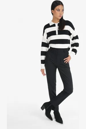 Colins Girlfriend-Jeans Schwarze Damenhose, Niedrige Taille, Gerade Beine, Schmaler Schnitt - Verkäufer: MegaMerchant