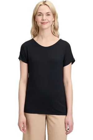 Betty Barclay Kurzarmshirt Casual-Shirt mit V-Ausschnitt (1-tlg) Form